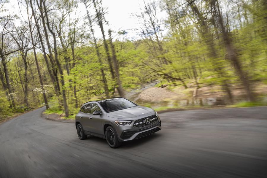 Mercedes-Benz GLA250 AMG Line (H247) 2020 года  (NA) (фото 50 из 96)
